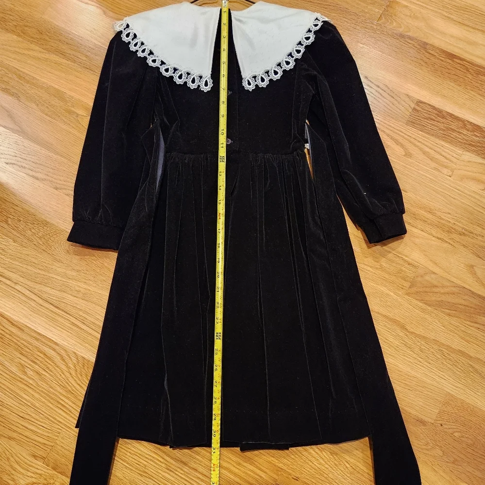 Black Velvet GIRLS Size 8 DRESS - JO LENE BRAND - Picture 3 of 16
